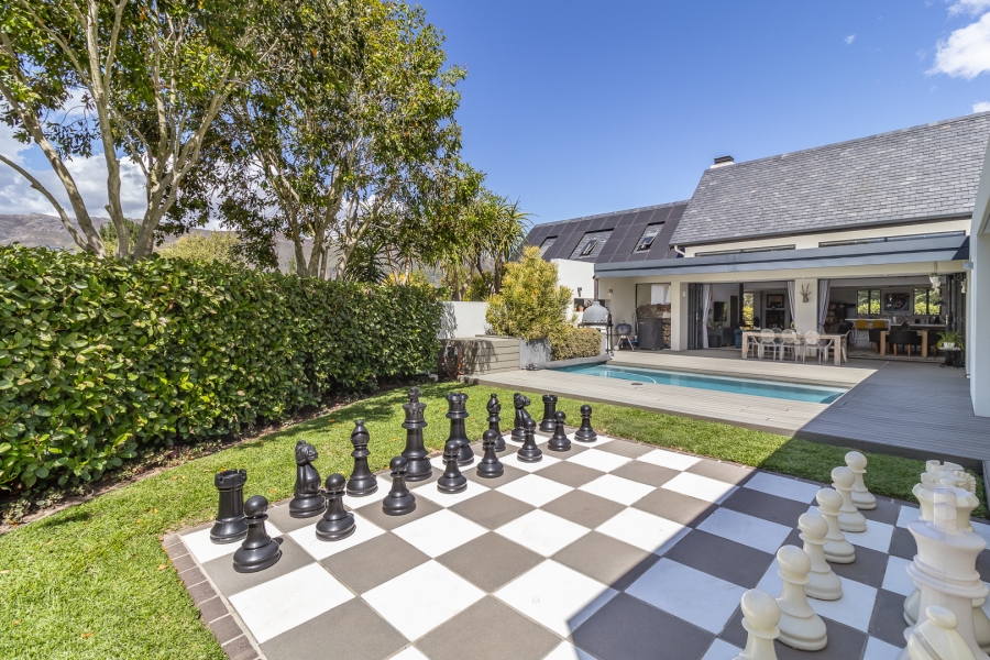 4 Bedroom Property for Sale in Pearl Valley at Val de Vie Western Cape